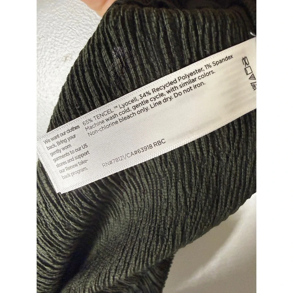 Eileen Fisher green Crinkle Textured Tunic Top and Wide Leg Pant set xs/s
